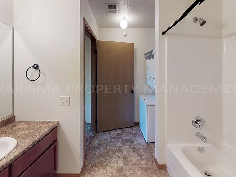 Gaspar Apartments — Photo 15