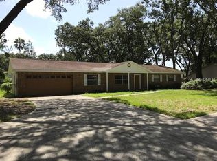 2856 Timber Knoll Dr, Valrico, FL 33596