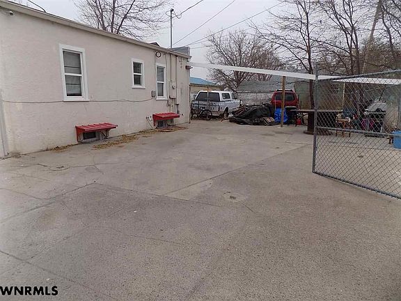 4th image of 1114 E Overland Dr
