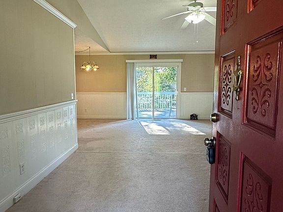 3rd image of 3468 Rocky Creek Dr