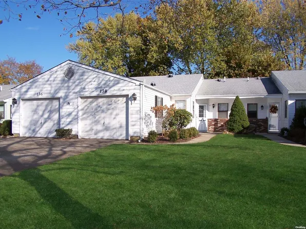138 Knolls Drive #138, Stony Brook, NY 11790