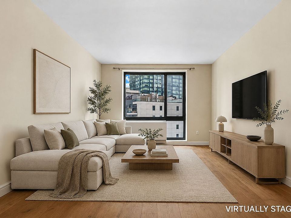 1st image of 2519 43rd Ave #801