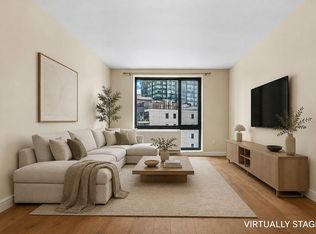 Dutch Lic, Long Island City, NY 11101