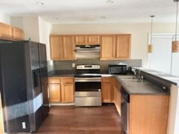 2nd image of 74 Davis Mill Ct