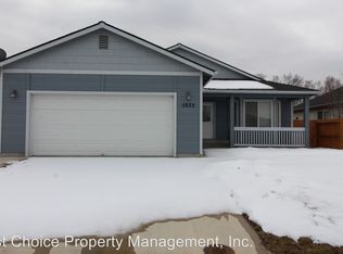 5632 Mickshelly Cir, Klamath Falls, OR 97603