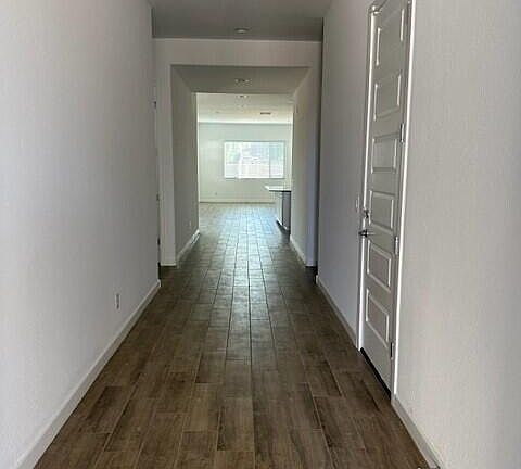 5th image of 21917 E NIGHTINGALE Court