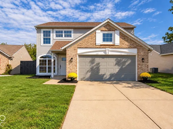 4321 Strawflower Dr, Indianapolis, IN 46203