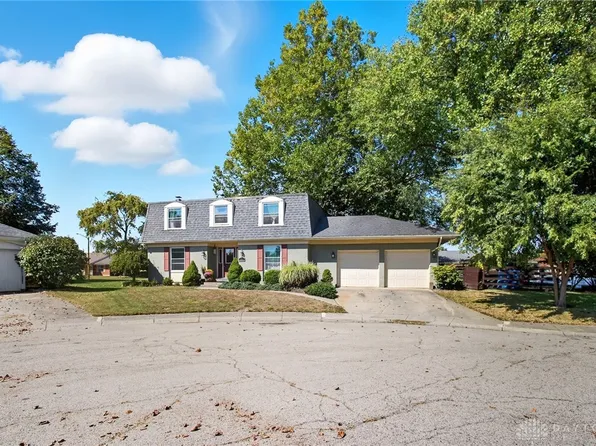 36 Regency Sq, Tipp City, OH 45371