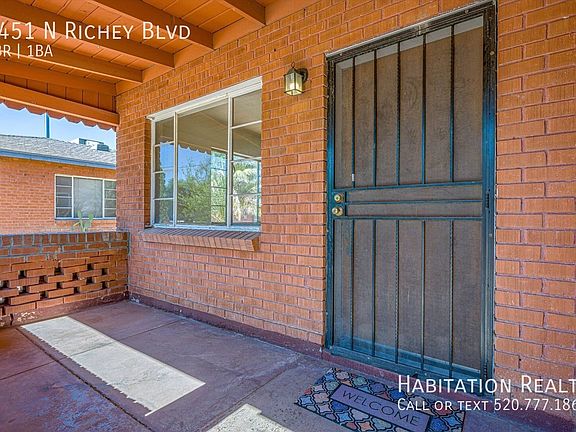 3rd image of 2451 N Richey Blvd