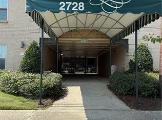 2732 Whitney Pl APT 108, Metairie, LA 70002