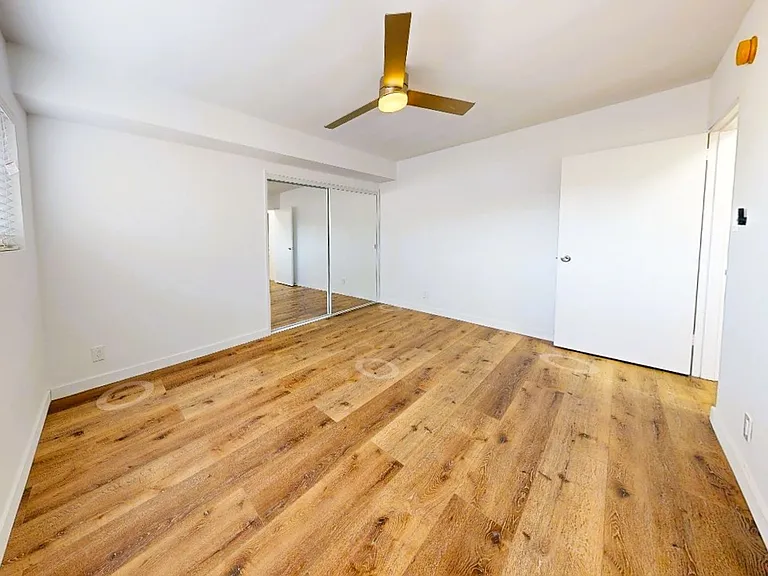 1815 N. Harvard Blvd — Photo 32