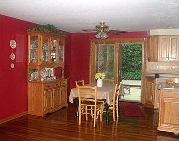 4th image of 246 Naugatuck Dr
