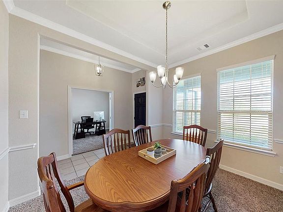 2nd image of 602 Brunswick Dr