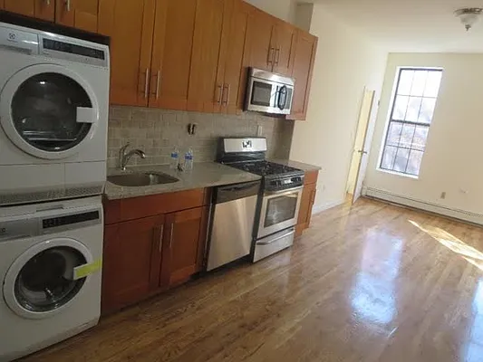 Rented by Sido New York LLC | media 26