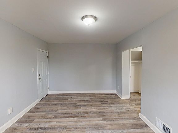 3rd image of 501 19th St NE #201A