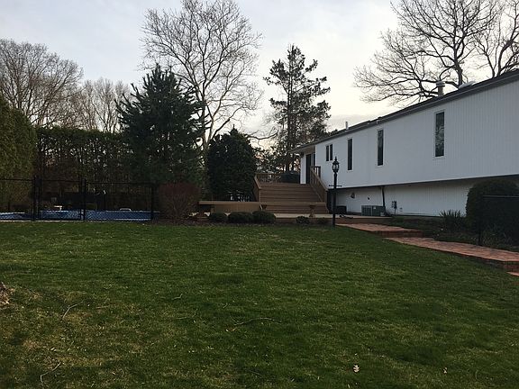 2nd image of 6 Biancardi Pl