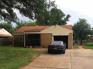209 W Hunter St, Haysville, KS 67060