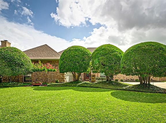 4th image of 820 Muirfield Dr