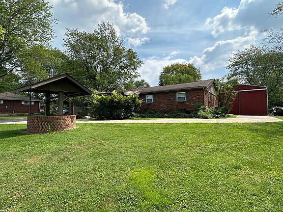 3rd image of 3807 Townsley Dr