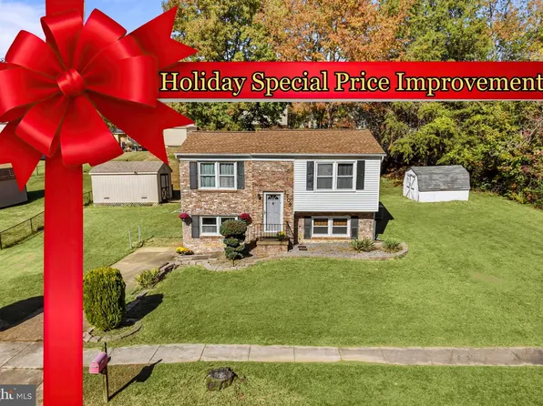 1704 Dania Dr, Fort Washington, MD 20744