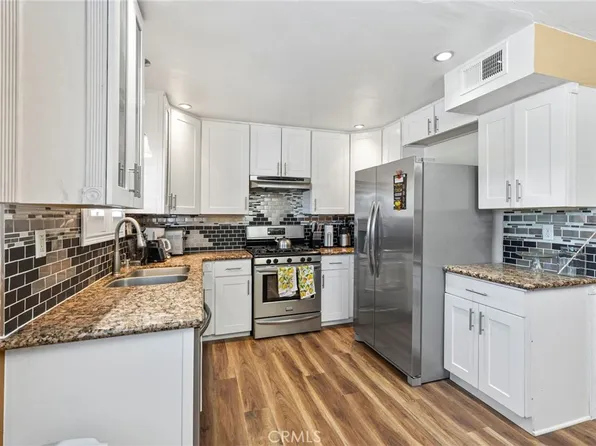 15106 Nordhoff St Unit 29, North Hills, CA 91343