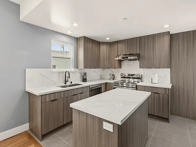 468 Vista Grande Ave — Photo 13