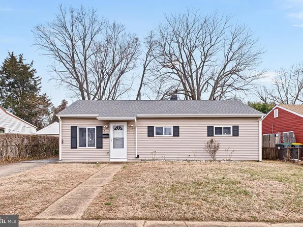 7 Onaway Pl, New Castle, DE 19720