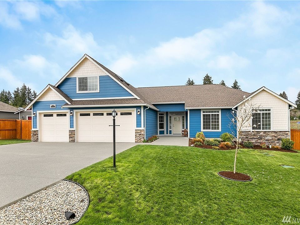 2nd image of 2932 Heron Ln SE