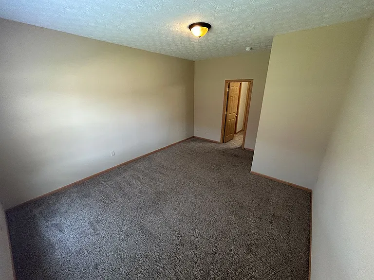 1530 Williamsburg Pl #D — Photo 10