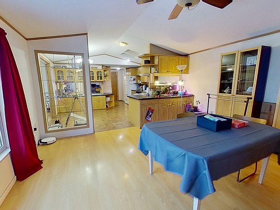 4th image of 2958 Lakewood Dr NW