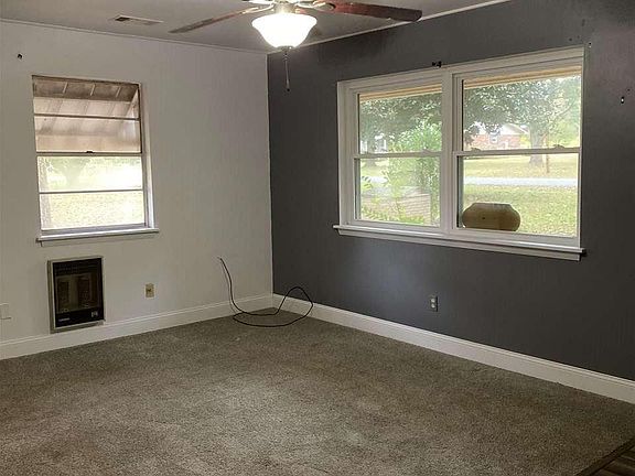 5th image of 4301 Driskill Dr