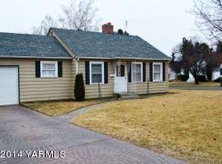 209 S 28th Ave, Yakima, WA 98902