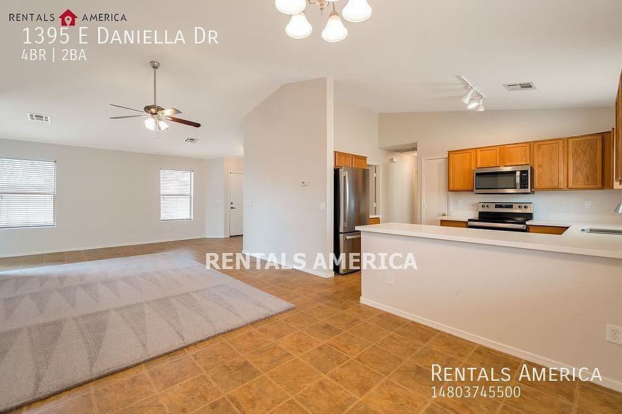 1st image of 1395 E Daniella Dr