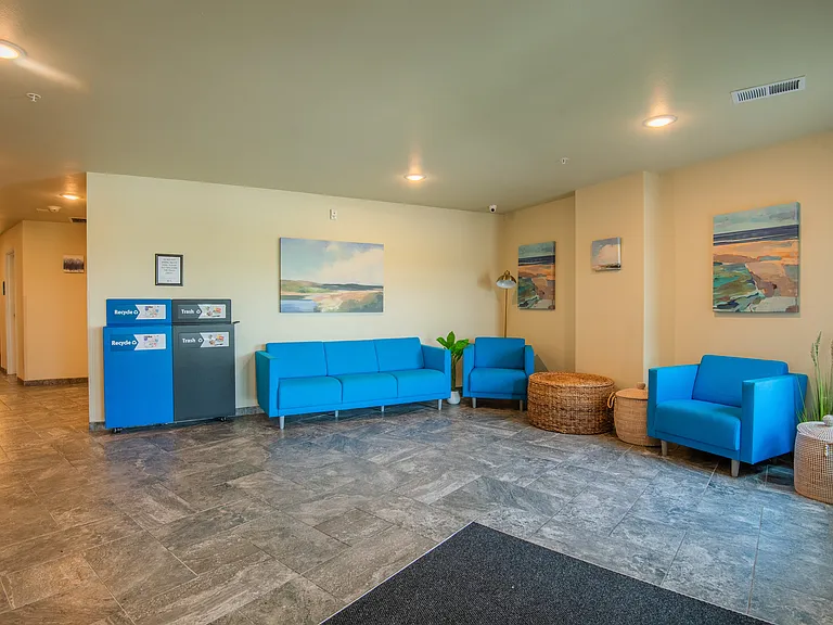 Rosa Place II — Photo 16
