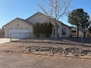 7024 E Stetson Dr, Kingman, AZ 86401