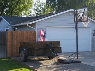 1822 Pickens Loop, Yakima, WA 98908