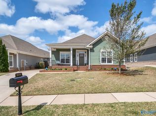 6451 Midtowne Ln, Huntsville, AL 35806