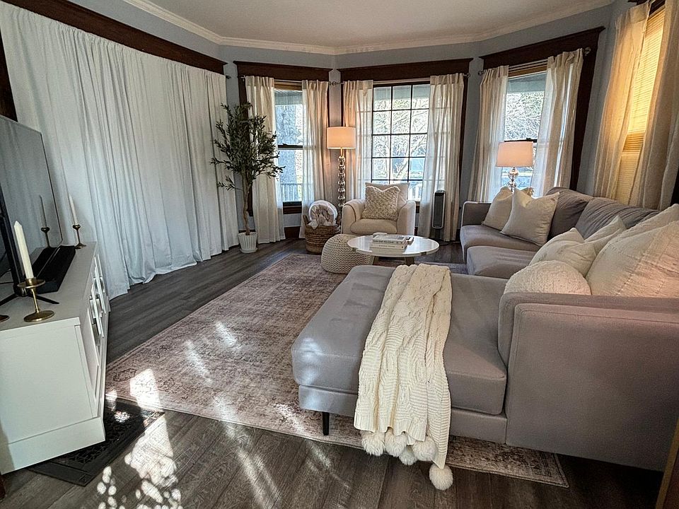 1st image of 57 Auburn Ave SE #1