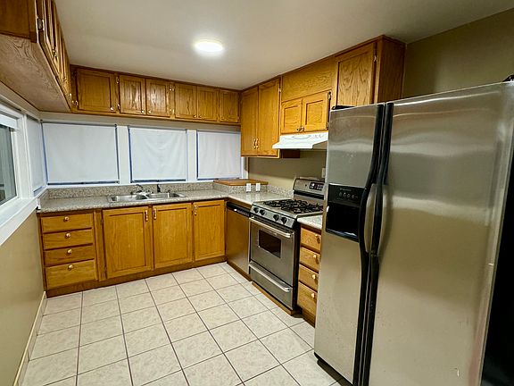 2nd image of 2309-2311 Clement St
