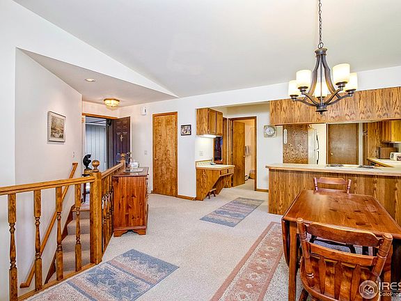 4th image of 714 Summerset Ct #10