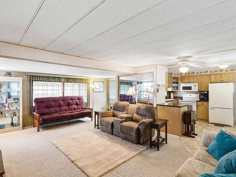 12651 Seminole Blvd #12C — Photo 19