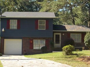 2943 Five Oaks Cir SW, Lilburn, GA 30047