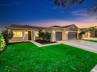 2742 Poe Ave, Clovis, CA, 93611
