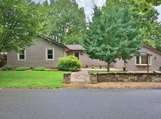 6086 Flora Villa Dr, Worthington, OH 43085