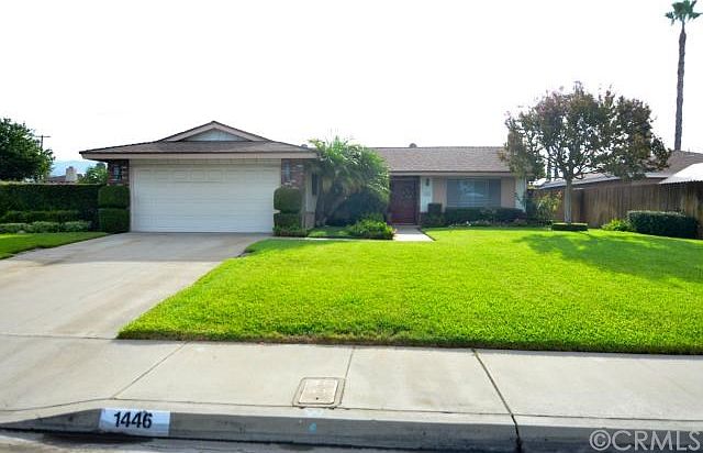 1st image of 1446 Willow Ave