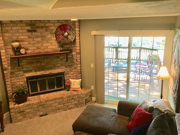 4th image of 12129 Burdette Cir