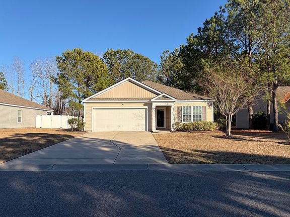 Fronting house