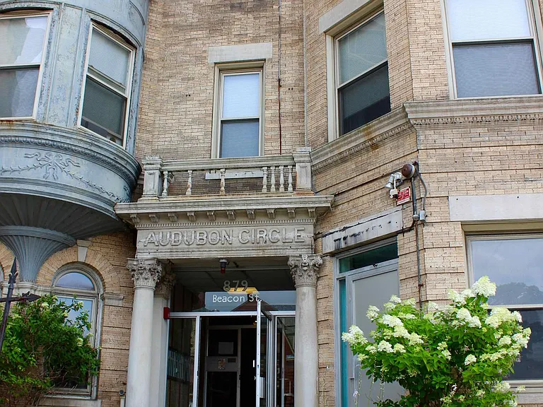 879 Beacon St #10 — Photo 6