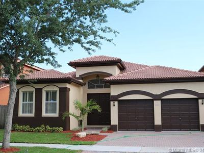 9066 NW 181st St, Hialeah, FL, 33018