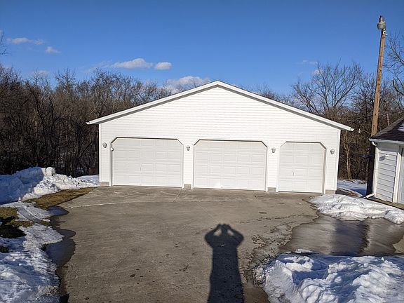 3rd image of 741 E Market St Lot Wp-001